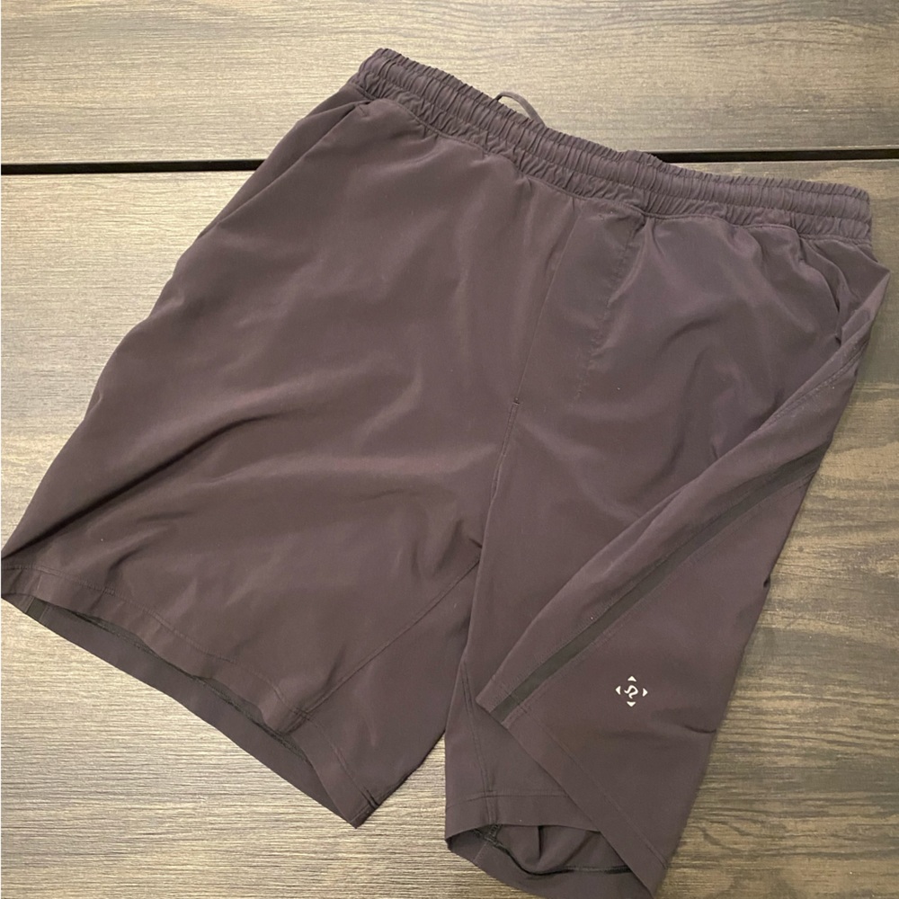 Lululemon Pacebreaker Short 7” Lined